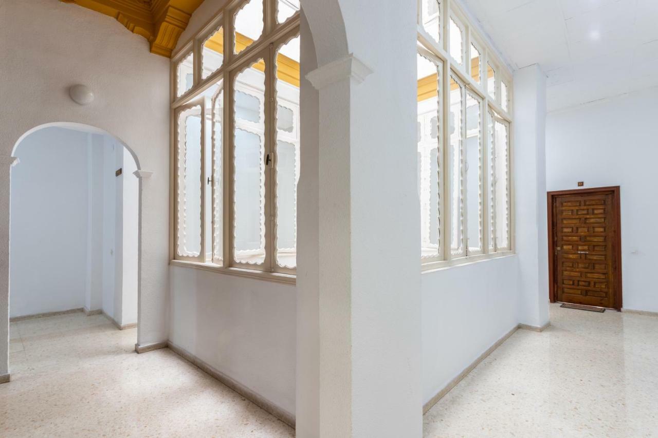 Apartamento Atarazanas Malaga Centro Historico Exterior photo